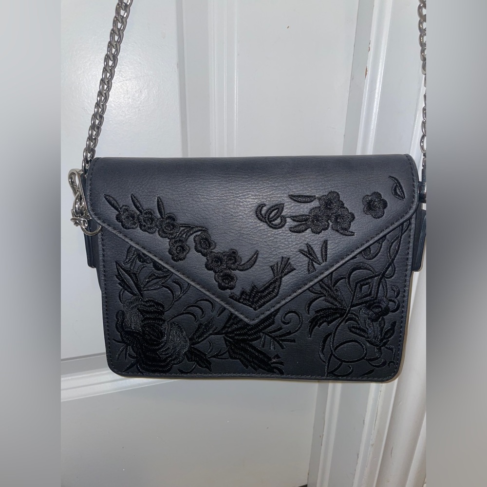 black rose detailed bag